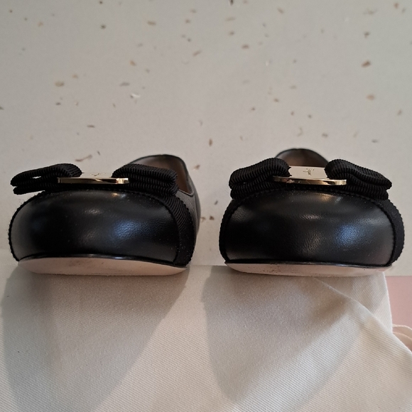 Salvatore Ferragamo Varina Black Flats with Gold Accent - Picture 4 of 13